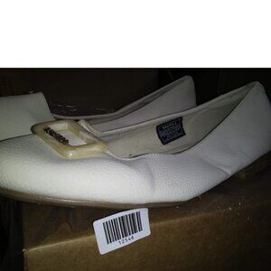 Nautica Halsell Women's Buckle Detail Ballet Flats